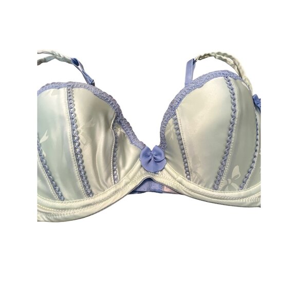 Victorias Secret 36B Light Blue Satin Underwire Bra With Lace Trim & Bow - Picture 3 of 4